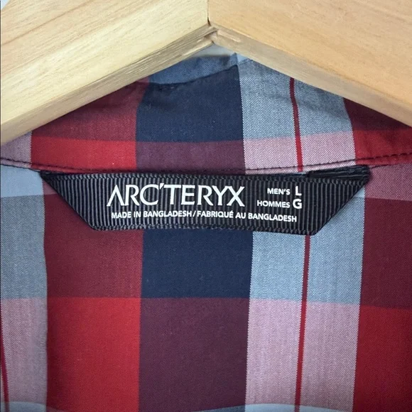 Arc'teryx Red and Blue Checkered Casual Shirt Size Large - Picture 3 of 9